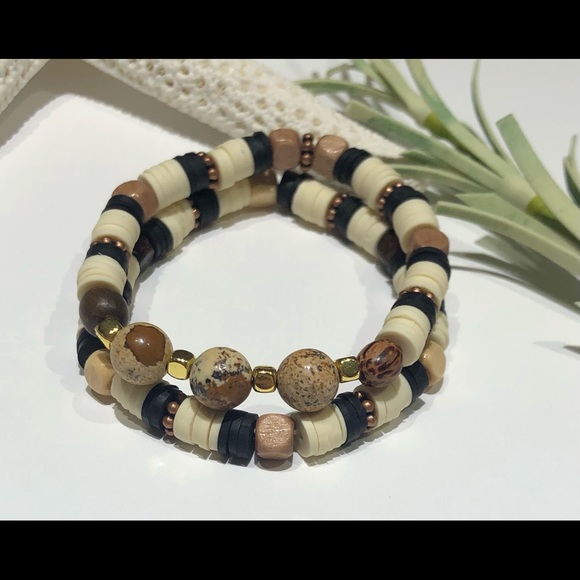 Clay Beaded Stretch Bracelet - Picture 6 of 6